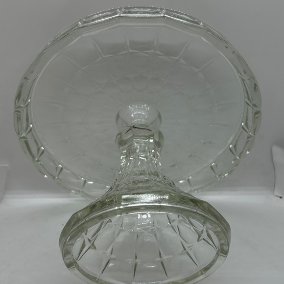 Vintage Indiana Glass Constellation Pattern Pedestal Cake Plate w/Rum Well - Picture 6 of 9